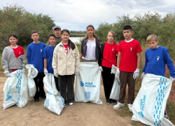Астраханцы освободили от мусора порядка 400 километров береговых линий