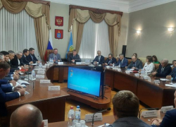  В Астраханской области осталось не расселенным более половины аварийного жилищного фонда