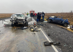 На трассе "Астрахань-Ставрополь" разбились 6 взрослых и двухлетняя девочка