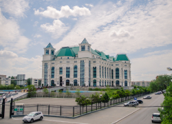 Астраханский театр оперы и балета покажет онлайн-трансляцию концертов, посвященных празднику великой Победы 