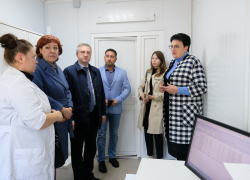 Астраханские депутаты держат на контроле реализацию нацпроектов в регионе