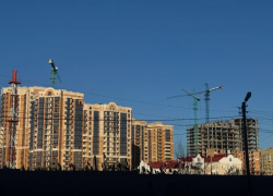 Среди астраханцев ищут рабочих по ремонту и обслуживанию зданий