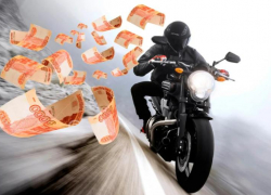 Астраханского мотоциклиста отдадут под суд за взятку