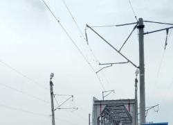 Железнодорожный мост в Астраханской области отремонтировали по новым технологиям 