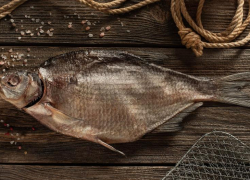 Крупную партию казахстанского леща не пустили в Астраханскую область