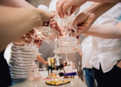 Астраханцам нравится идея с нерабочей неделей с 30 октября по 7 ноября