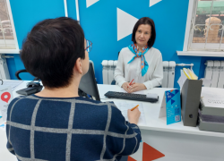 Астраханским работодателям выдали субсидию за трудоустройство определенных людей