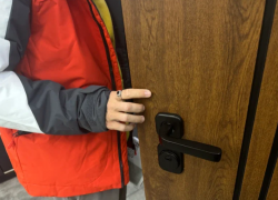 Гость региона сильно избил астраханку и оставил умирать в квартире