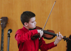 Юный астраханский скрипач стал лауреатом международного детского конкурса