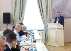 Игорь Мартынов выступил на заседании Президиума Совета законодателей РФ в Санкт-Петербурге