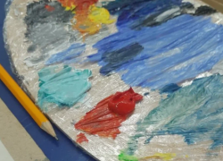 Творчество победило: астраханцы признались, какие профессии считают престижными