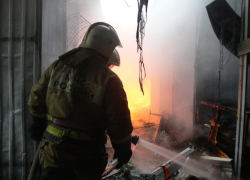 Курильщик из Астрахани устроил пожар