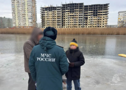 На водоемах Астрахани образовался лед: спасатели рекомендовали избегать его