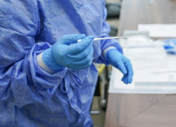 В Астраханской области за неделю выявили свыше сотни случаев заражения коронавирусом