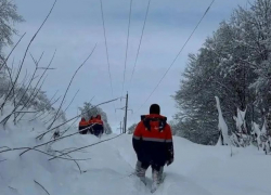 Астраханские энергетики экстренно выезжали в другой регион на помощь