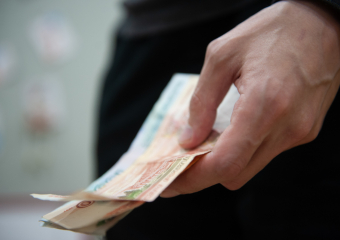 Акционер «Банка приколов» остановился погостить в Астрахани