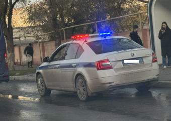 В центре Астрахани хулиганы сломали полицейскому нос