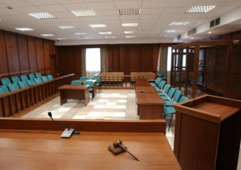 Двоих астраханцев приговорили к сроку за кражу оборудования из медучреждения