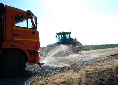 Под Астраханью делают важную дорогу