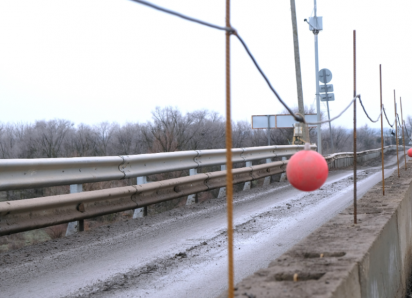 Под Астраханью ввели ограничение автодвижения по мосту через ерик Сухой Рычан