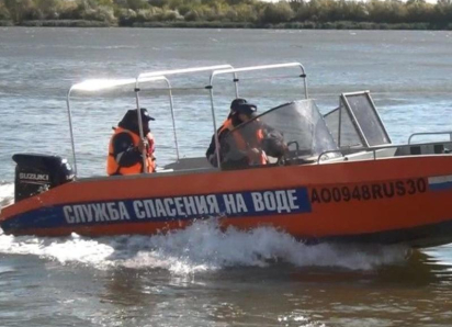 Под Астраханью в реке Бушма ищут тело пожилого туриста из Москвы