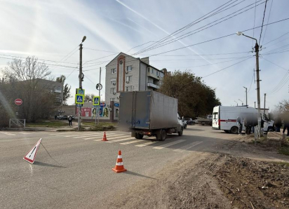 В Астрахани фургон сбил девочку на пешеходном переходе