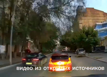 У астраханки могут отобрать водительские права за езду по встречке