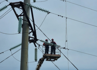 Астраханцам модернизируют свыше четырехсот километров линий электропередачи