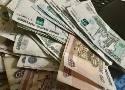 В Астрахани участник СВО стал очередной жертвой мошенников и потерял выплату