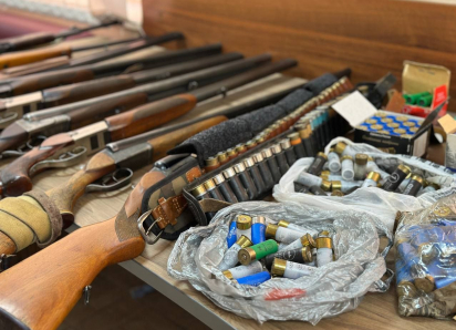 Росгвардейцы передали бойцам СВО добровольно сданное астраханцами оружие