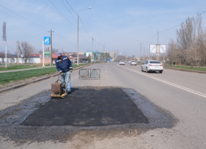 В Астрахани приступают к ремонту дорог по нацпроекту «Инфраструктура для жизни»