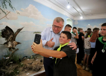 Игорь Бабушкин встретился с детьми из ЛНР, прибывшими в Астрахань на отдых