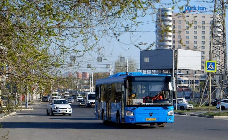 До сентября 2023 года в Астрахани должны появиться выделенные полосы для автобусов
