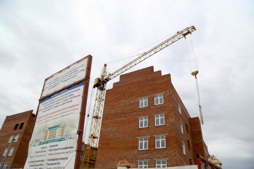 В Астраханской области в конце 2021 года появится новая больница 