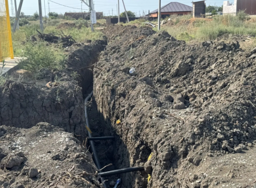 Под Астраханью из-за развития жилой застройки пришлось модернизировать трубы