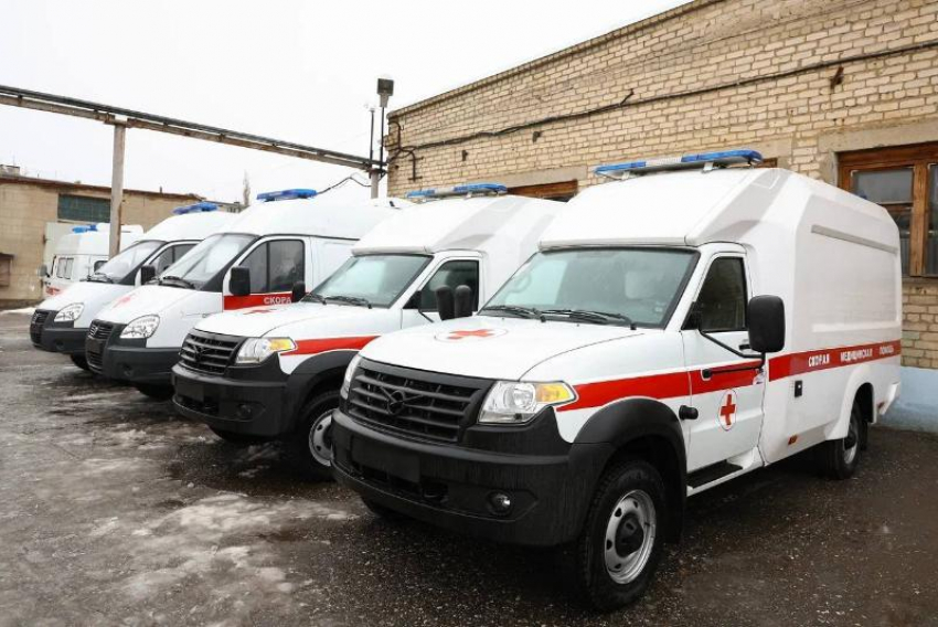 Астраханская область получила новые реанимационные автомобили