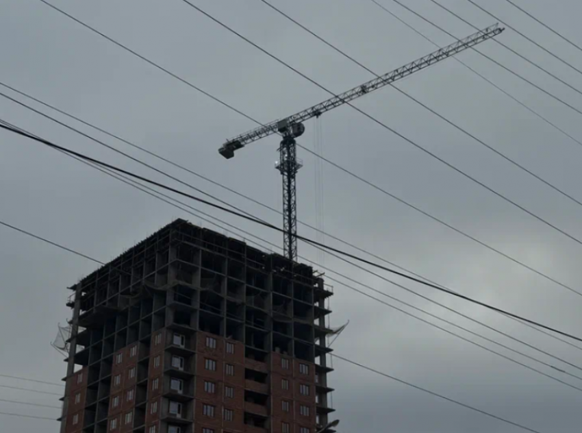 Астраханцам раскрыли зарплаты строителей в регионе: суммы поражают