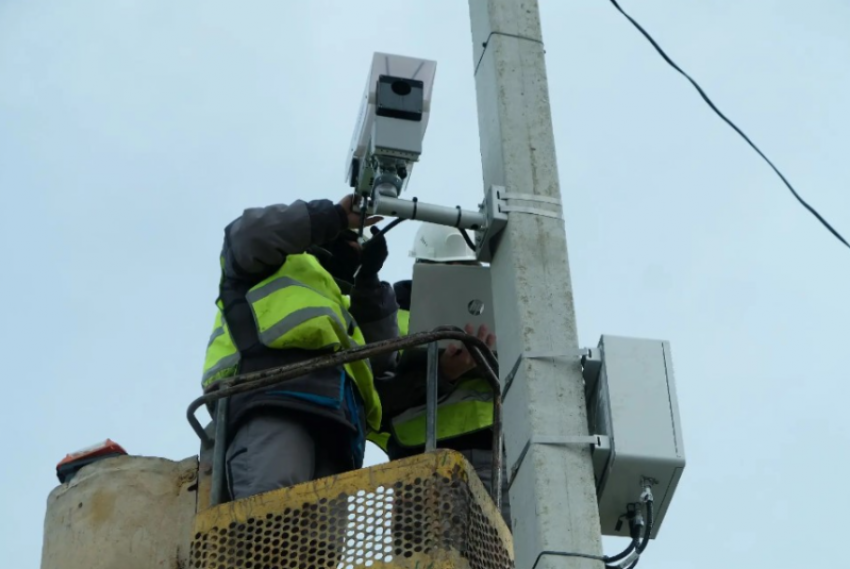 В Астраханской области ставят больше камер для наблюдения за водителями