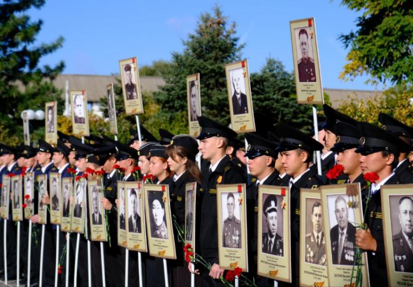 В Астрахани отметили годовщину третьего формирования 28-й Краснознаменной армии