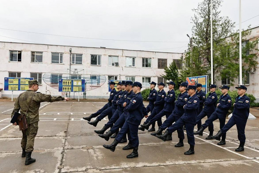 Стало известно, в каких условиях служат весенние призывники из Астрахани 