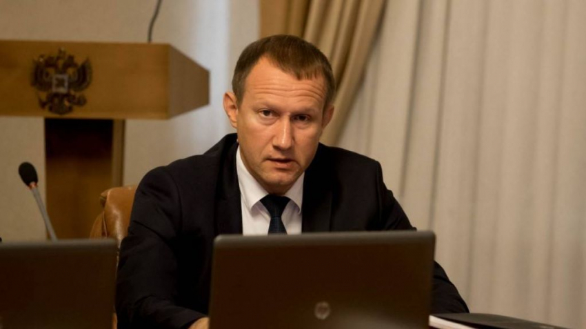 Экс-министр финансов Астраханской области Виталий Шведов оставлен под стражей