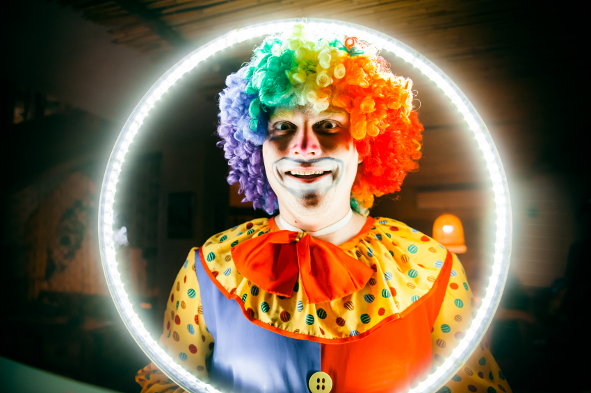 Три года астраханский цирк спонсировал прихоти финансового директора 