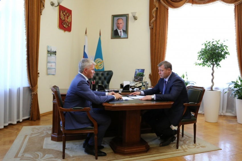 Астрахань с рабочим визитом посетил министр спорта России