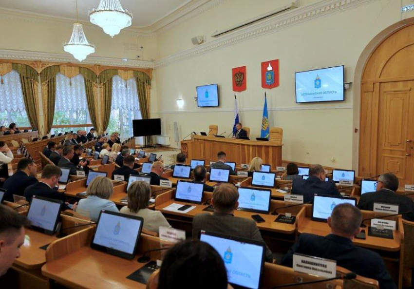 Астраханская область выделила почти 8 миллиардов рублей на поддержку бойцов СВО