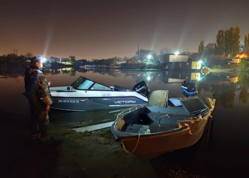 В Астраханской области при столкновении двух судов пострадали люди