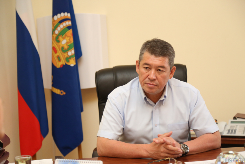 Канат Шантимиров уволен с должности руководителя администрации