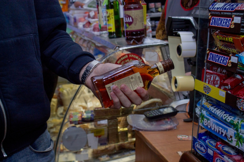 В магазин «Сюрприз» нагрянули активисты «Трезвой России» 