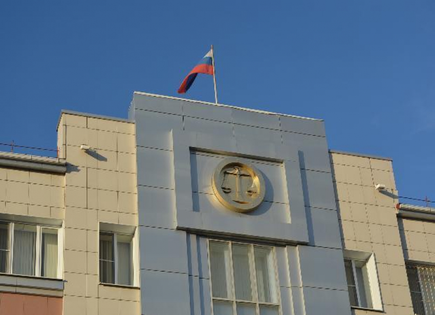 В Астрахани присяжные обвинили мужчину в убийстве 