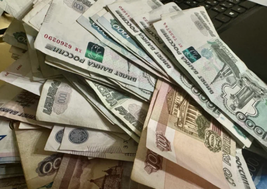 Астраханская транспортная сфера стала лидером по уровню дохода работников