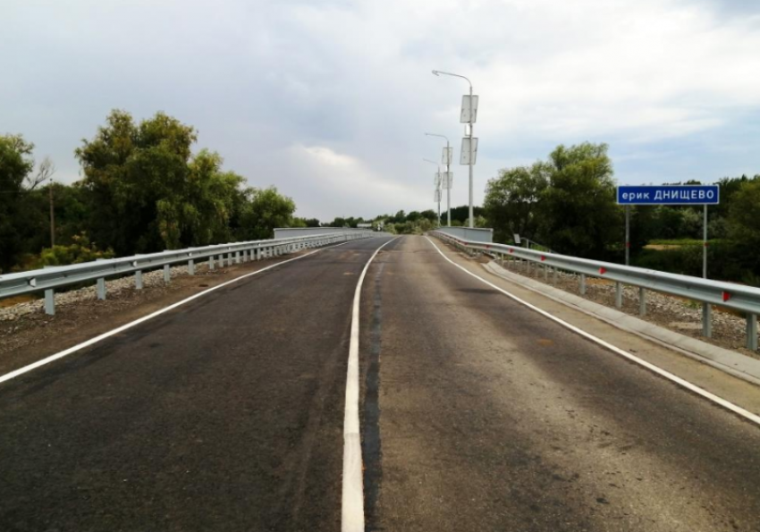 Обновление моста через ерик Днищево под Астраханью закончили досрочно